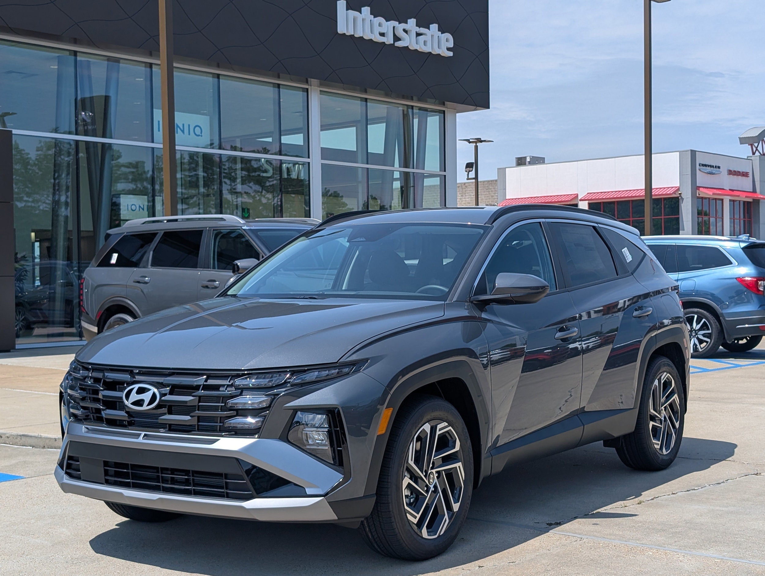 2026 Hyundai Tucson SEL Plus FWD's photo