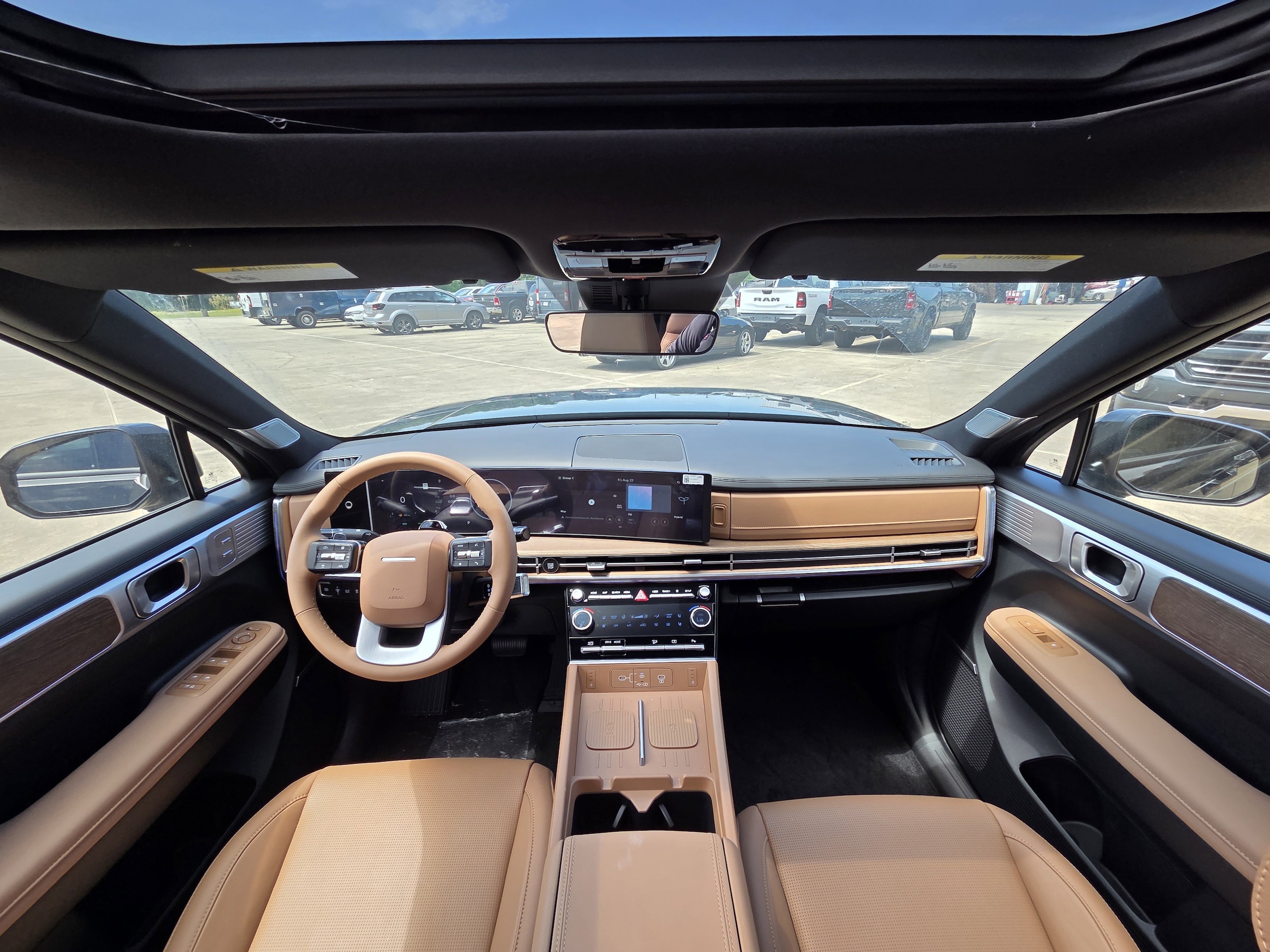 2026 Hyundai Santa Fe Limited - Photo 32