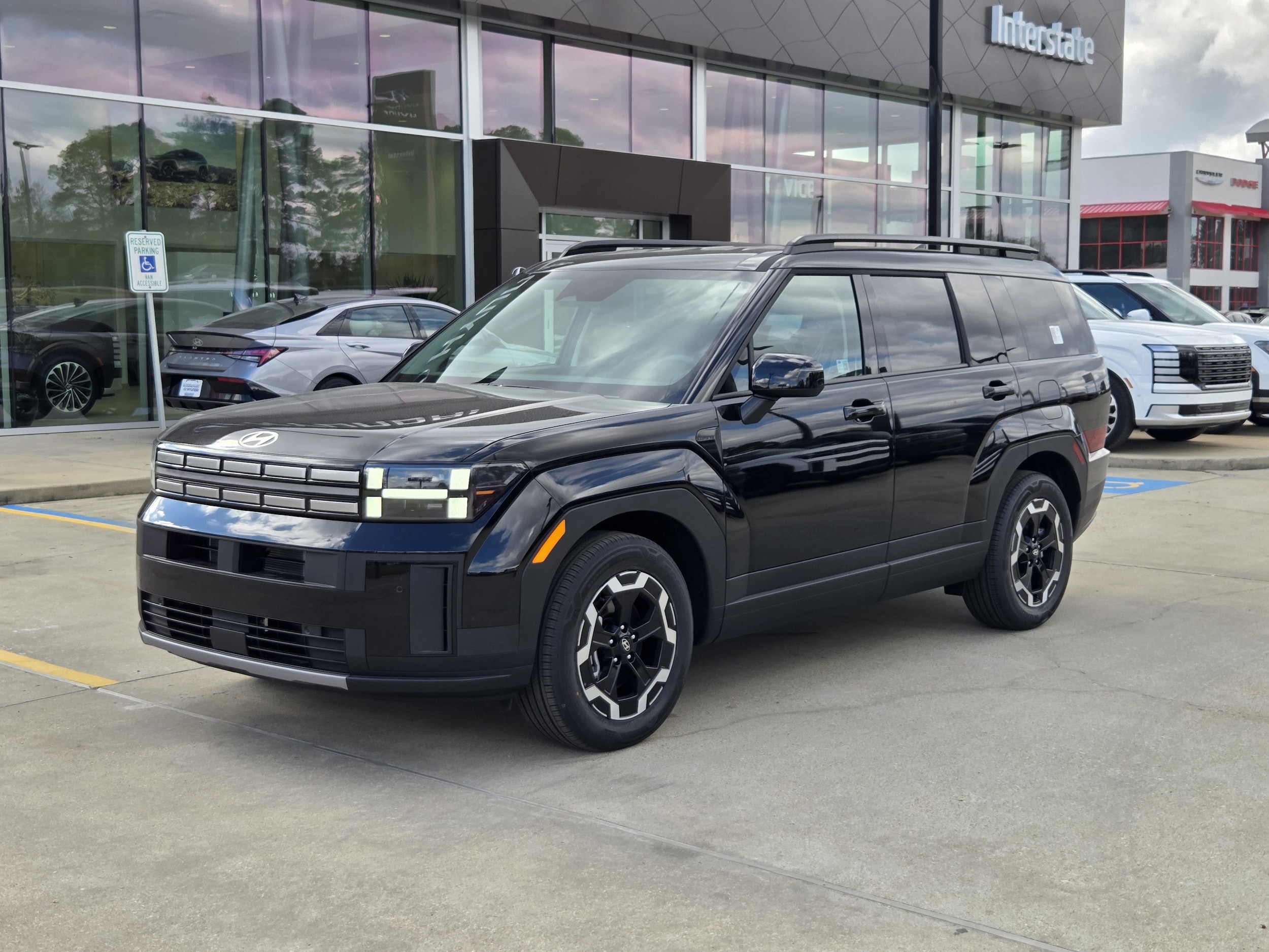 2026 Hyundai Santa Fe SEL's photo