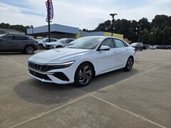 2025 Hyundai Elantra Limited Car