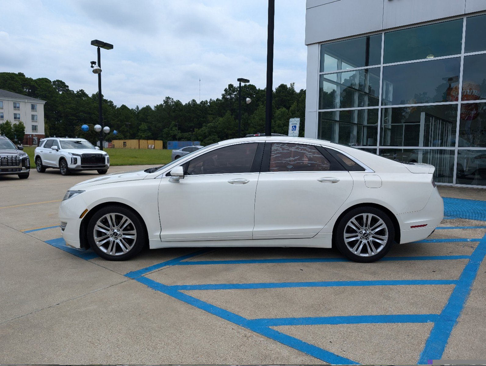 Used 2013 Lincoln MKZ Base with VIN 3LN6L2G96DR828377 for sale in West Monroe, LA