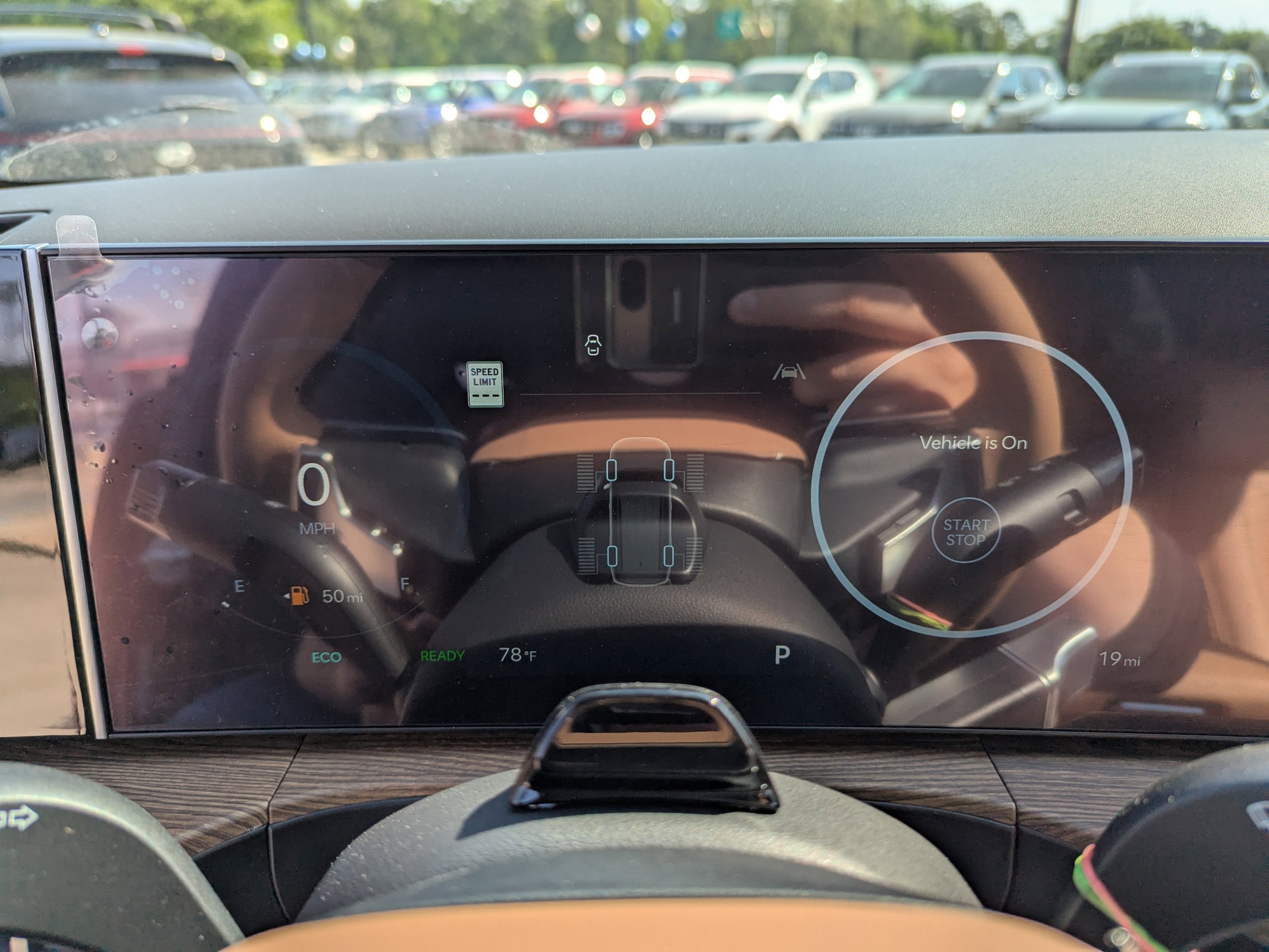 2025 Hyundai Santa Fe Limited - Photo 22