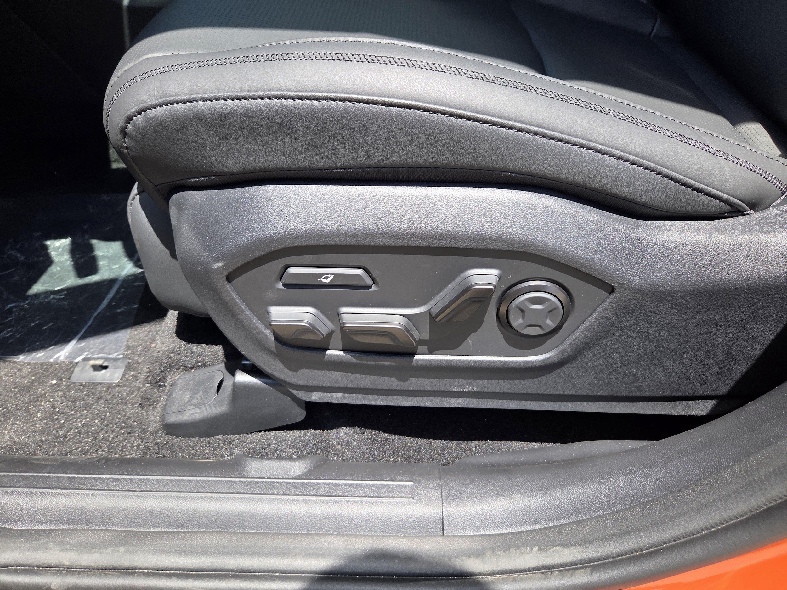 2025 Hyundai Santa Fe Calligraphy - Photo 14