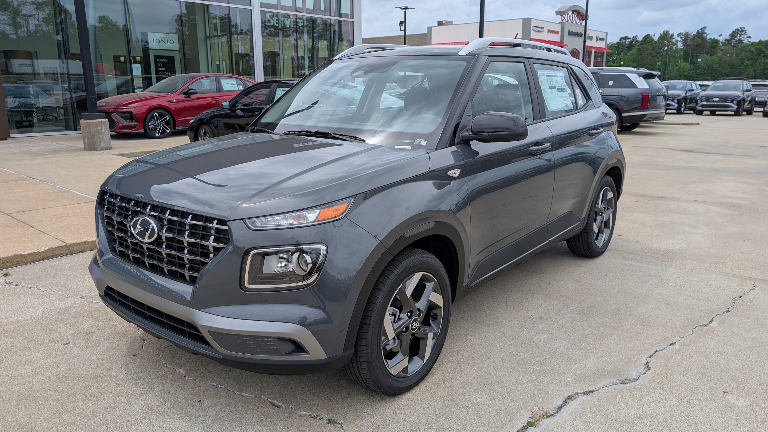 2026 Hyundai Venue SEL W/Two-Tone Roof