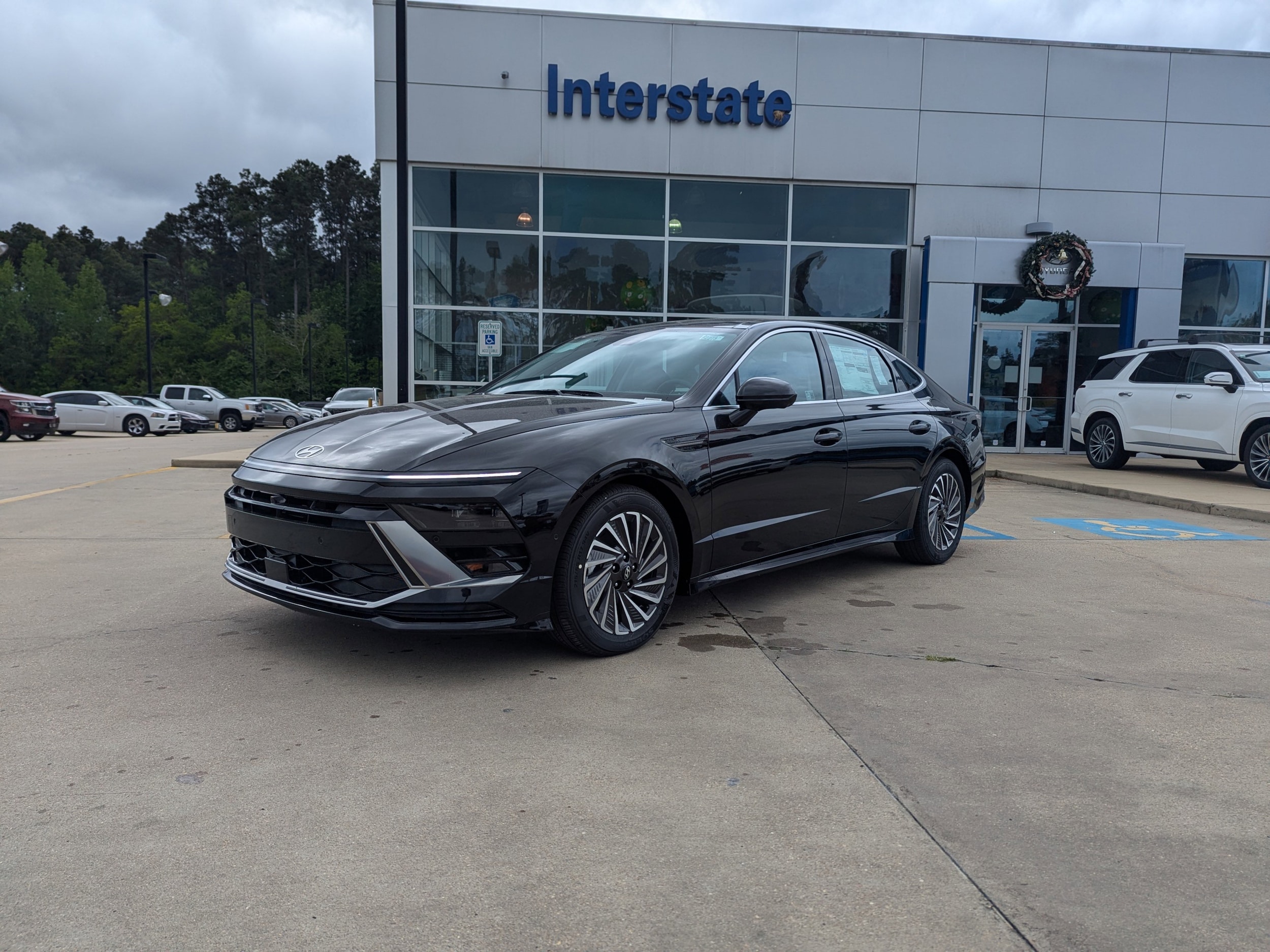 2025 Hyundai Sonata Hybrid Sedan 