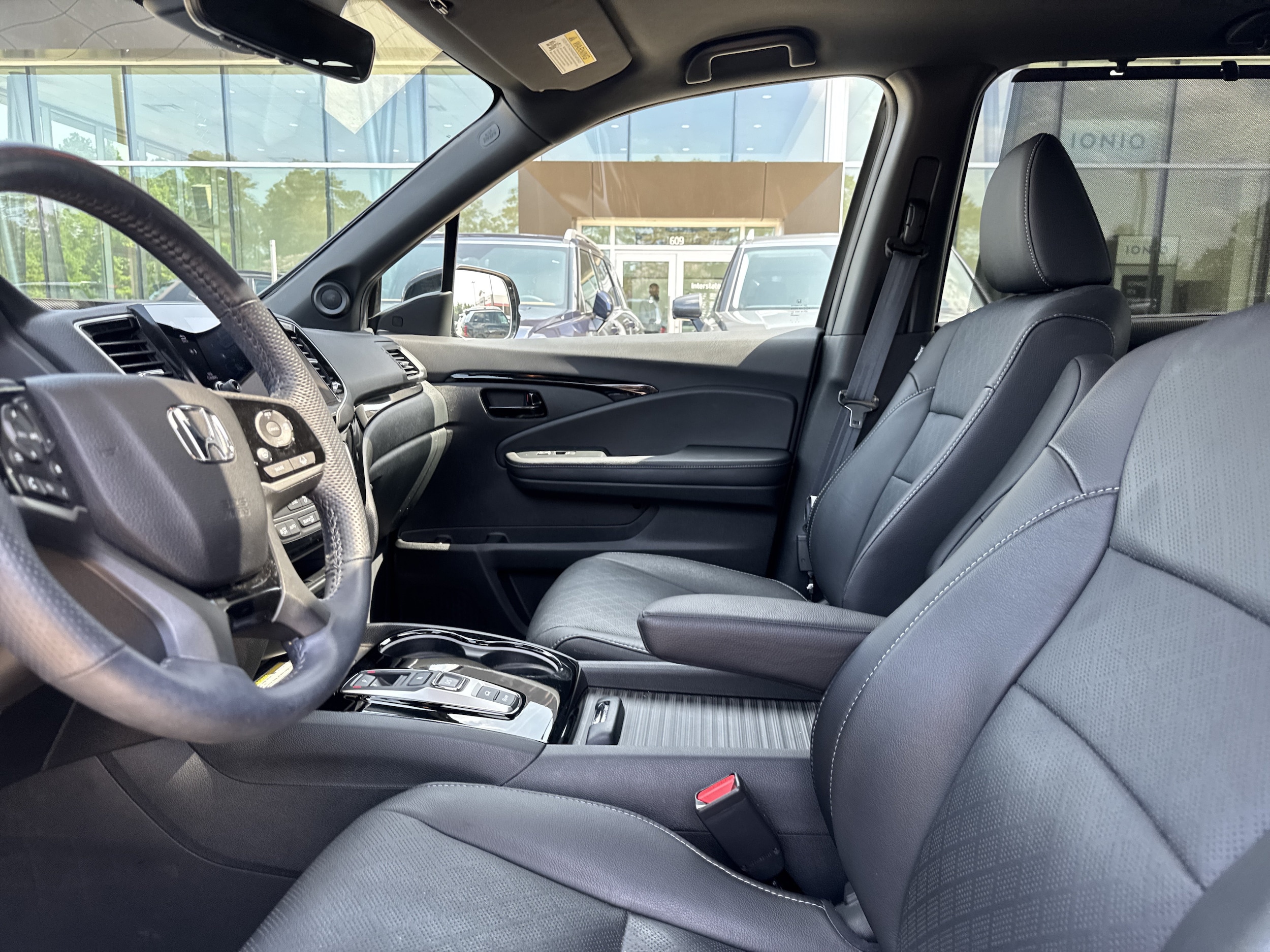 2023 Honda Passport Elite - Photo 19