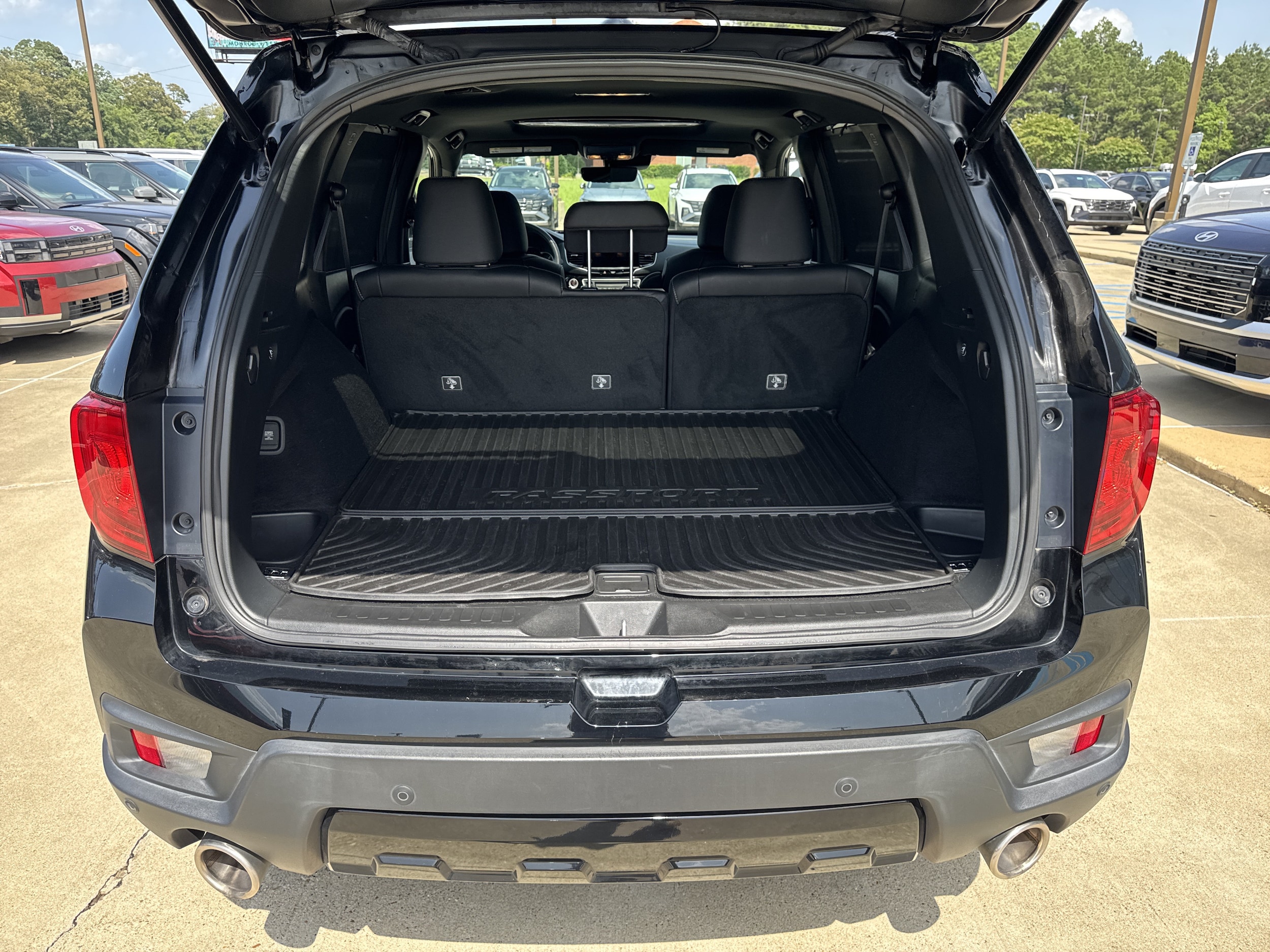 2023 Honda Passport Elite - Photo 10