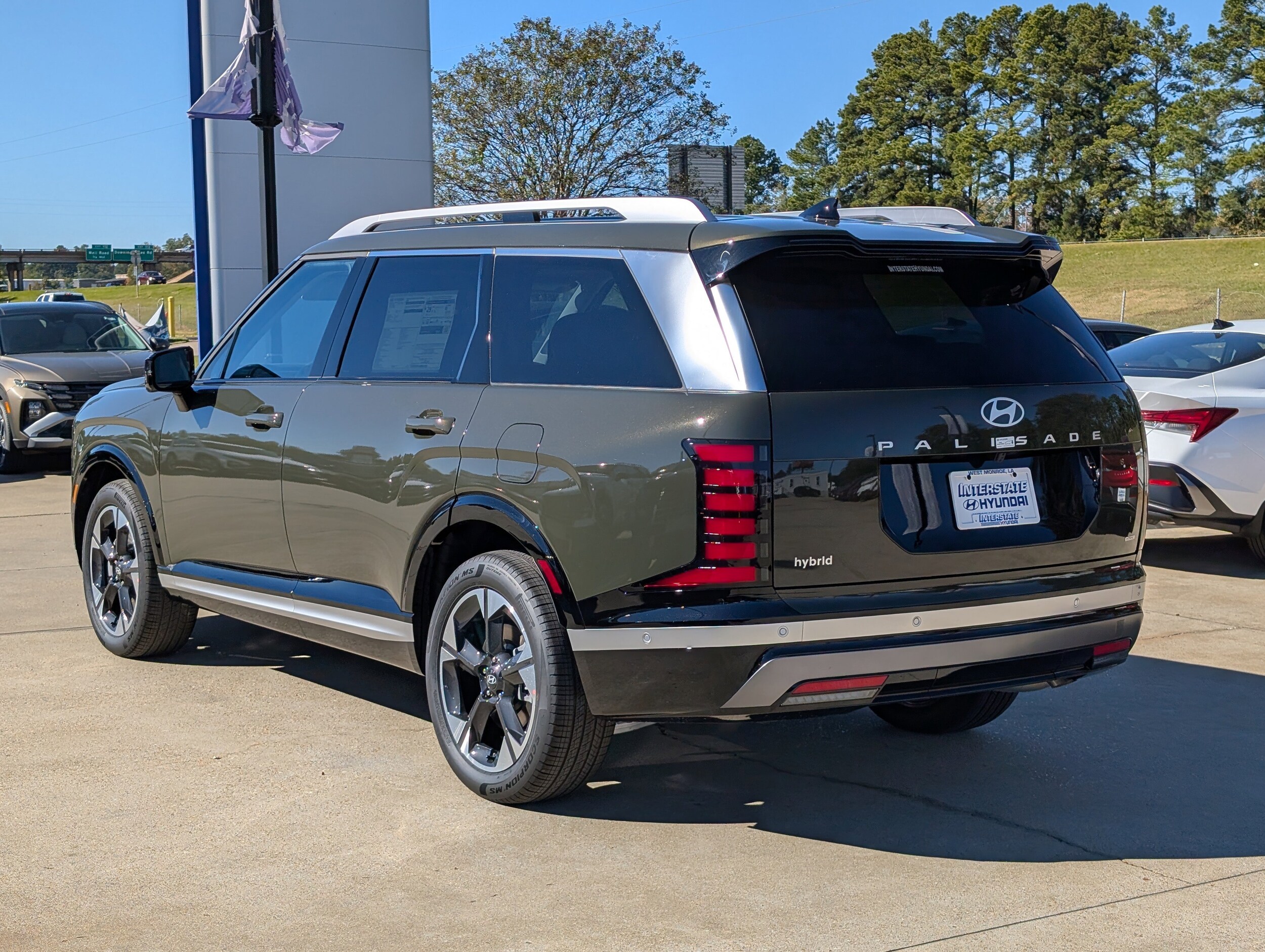 2026 Hyundai Palisade Limited photo 2