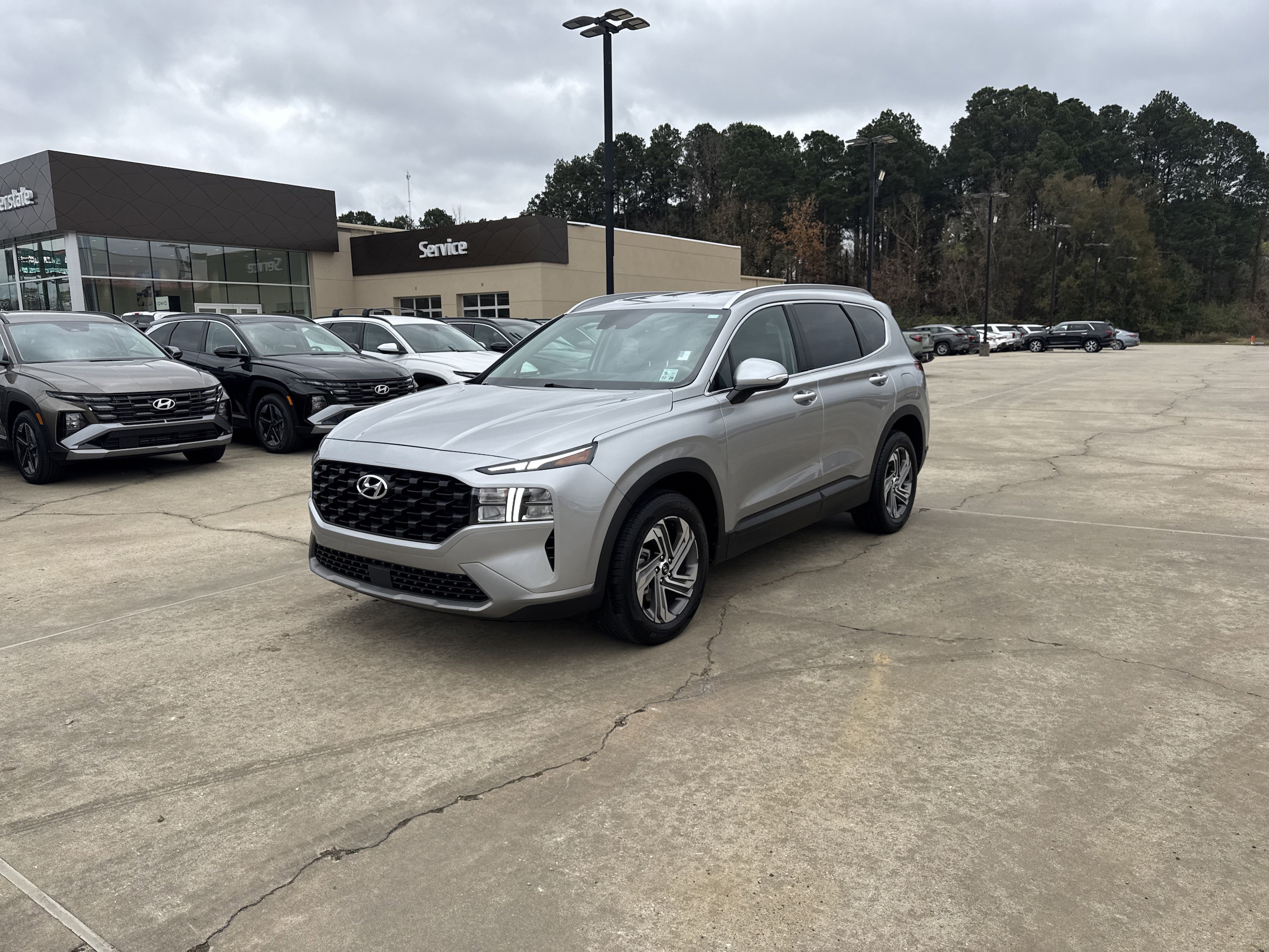2023 Hyundai Santa Fe SEL's photo
