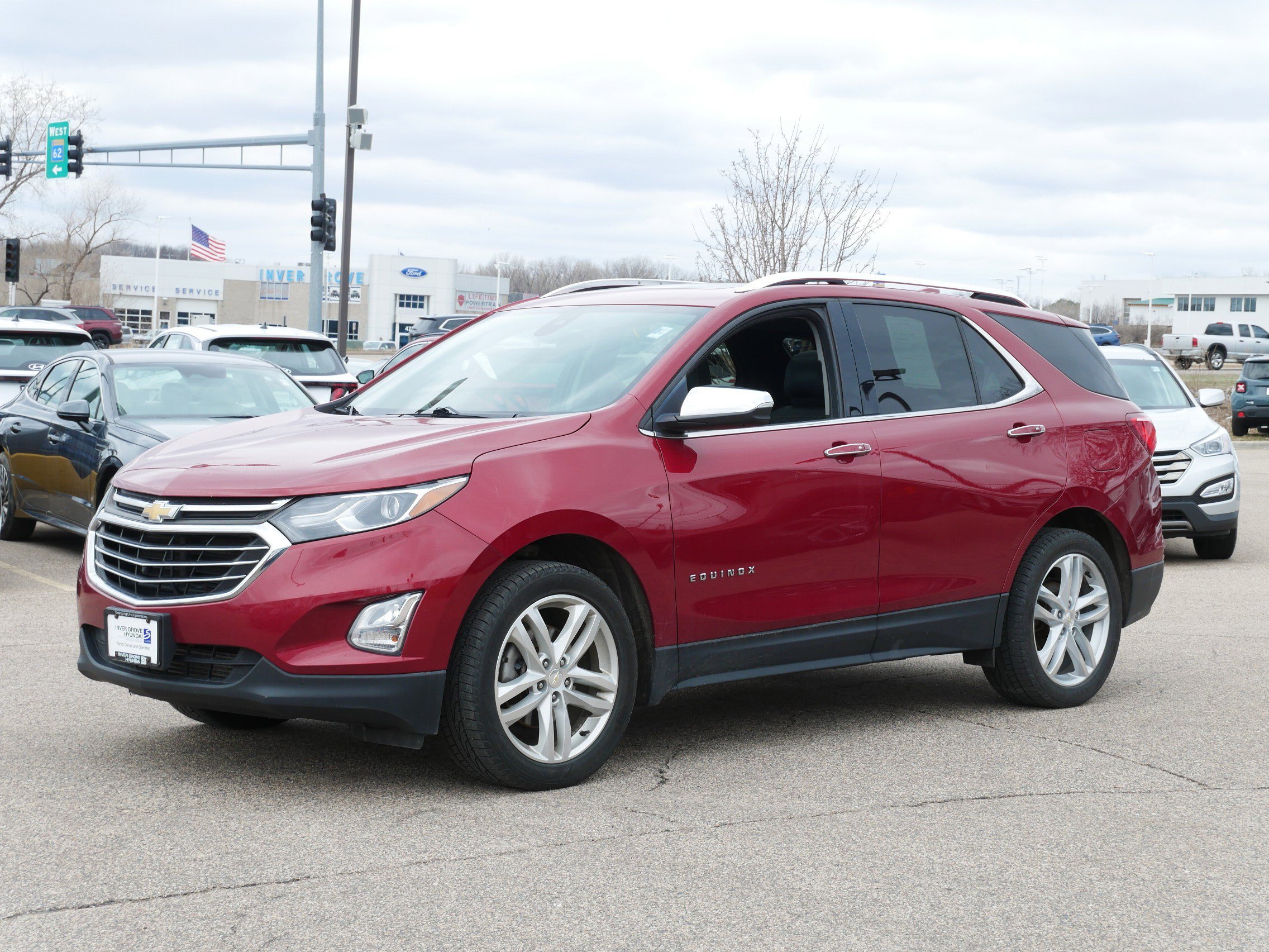 Used 2018 Chevrolet Equinox Premier with VIN 3GNAXWEX3JS512362 for sale in Inver Grove, Minnesota