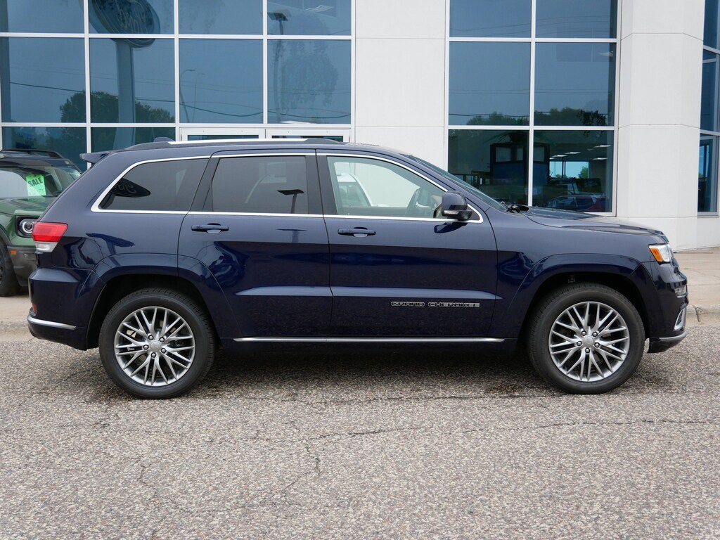 Used 2017 Jeep Grand Cherokee Summit 4x4 SUV