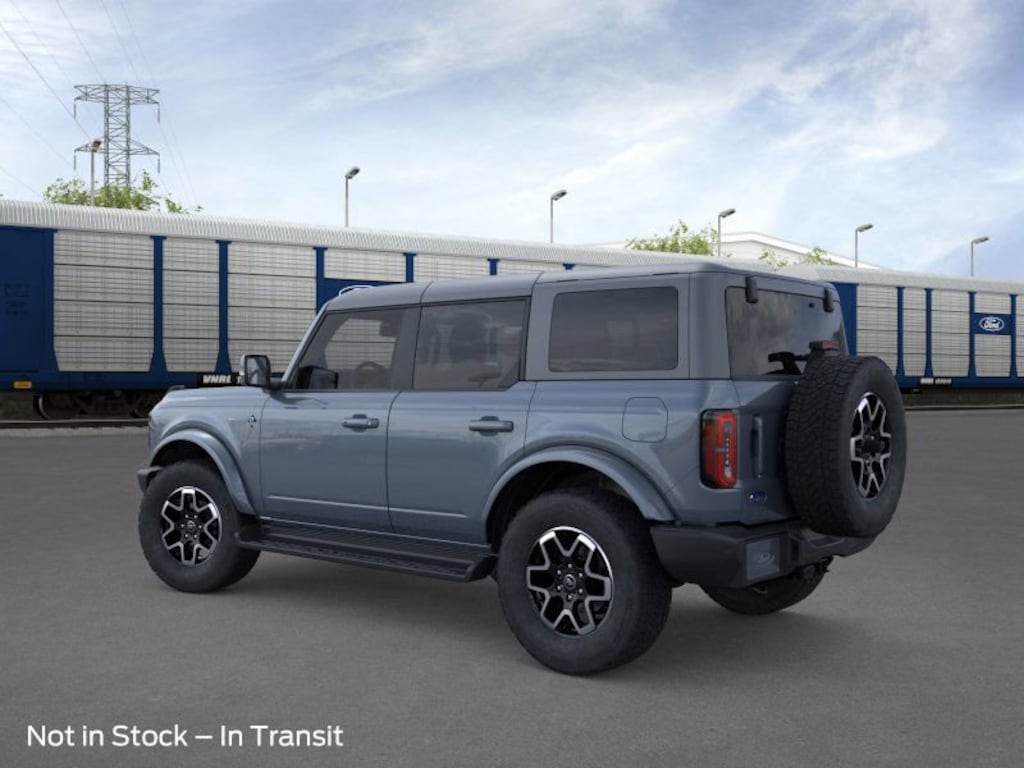 New 2025 Ford Bronco Outer Banks SUV