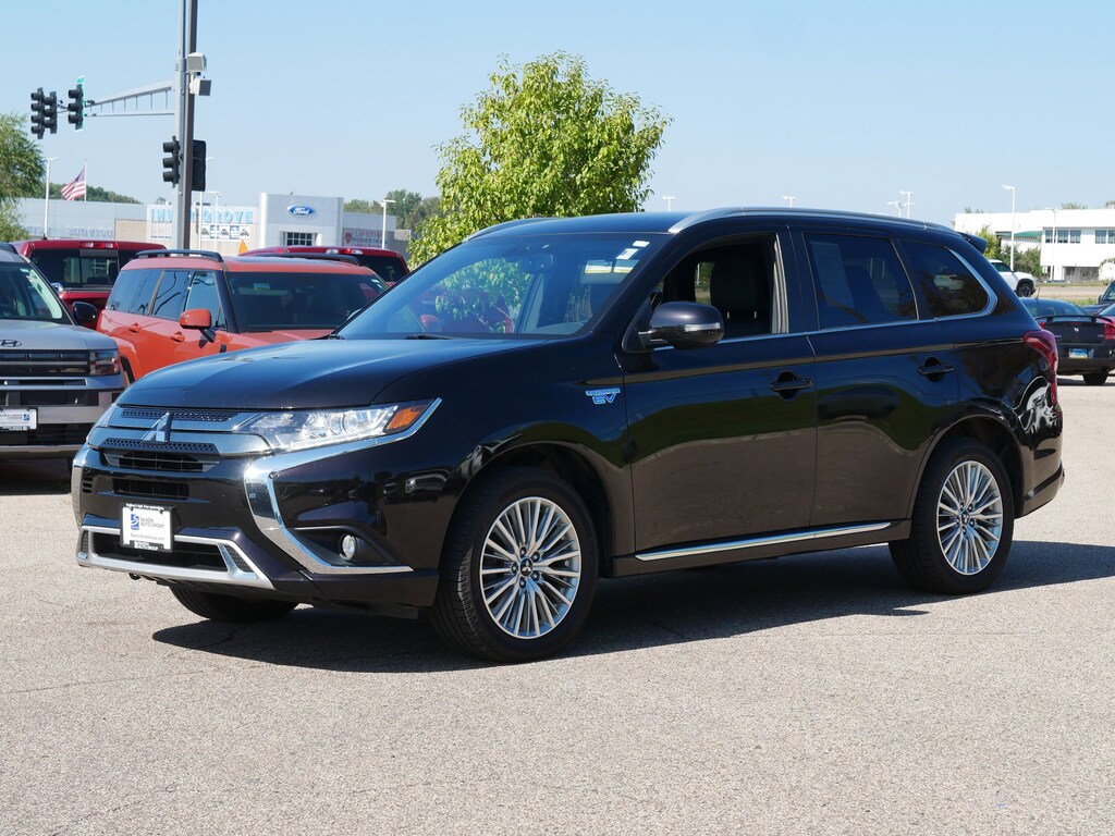 Used 2019 Mitsubishi Outlander PHEV SEL CUV