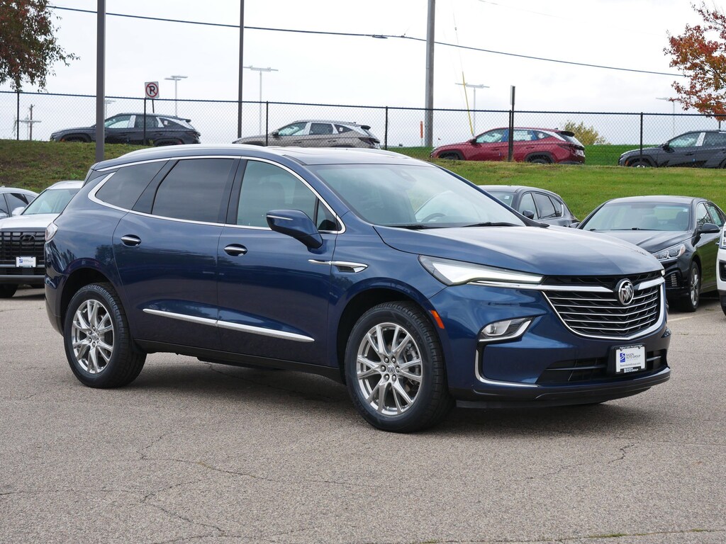 Used 2023 Buick Enclave Essence SUV