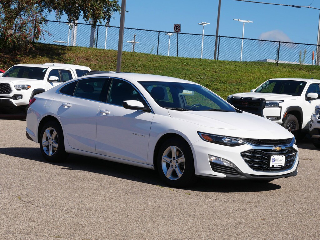 Used 2024 Chevrolet Malibu 1LT Sedan