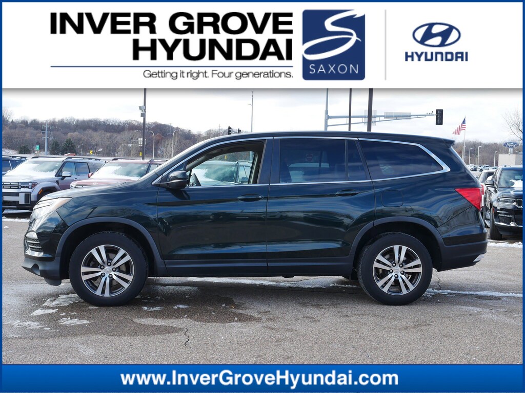 Used 2017 Honda Pilot EX AWD SUV