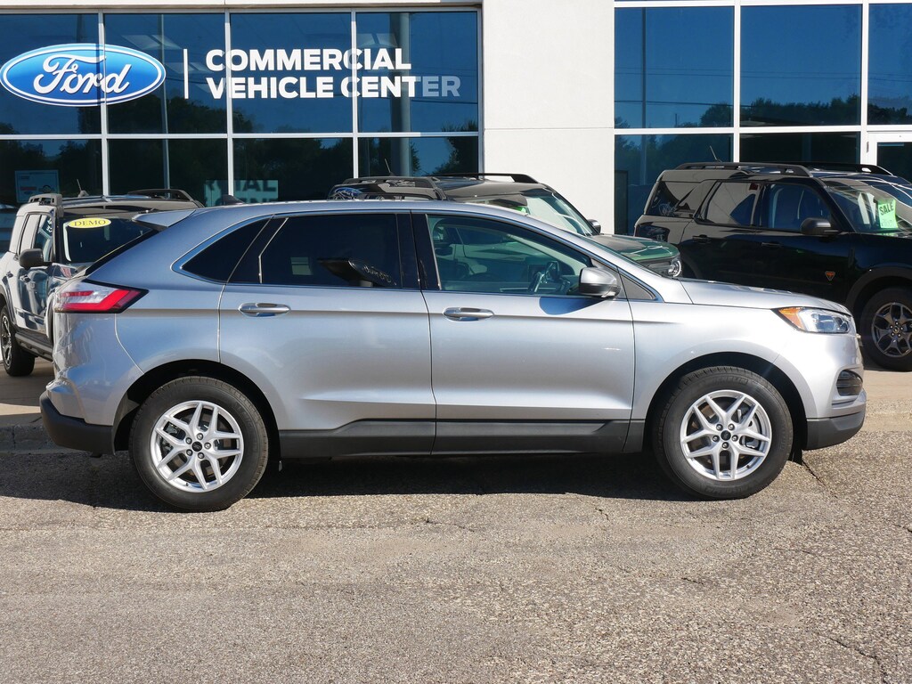 Used 2024 Ford Edge SUV