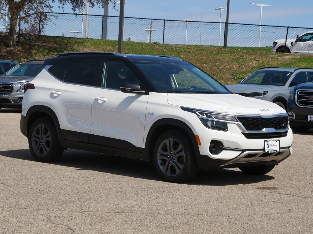Used 2023 Kia Seltos S SUV
