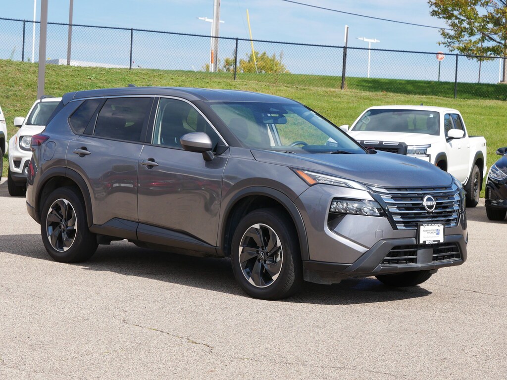 Used 2024 Nissan Rogue SV SUV