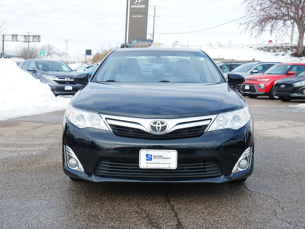 Used 2014 Toyota Camry XLE Sedan