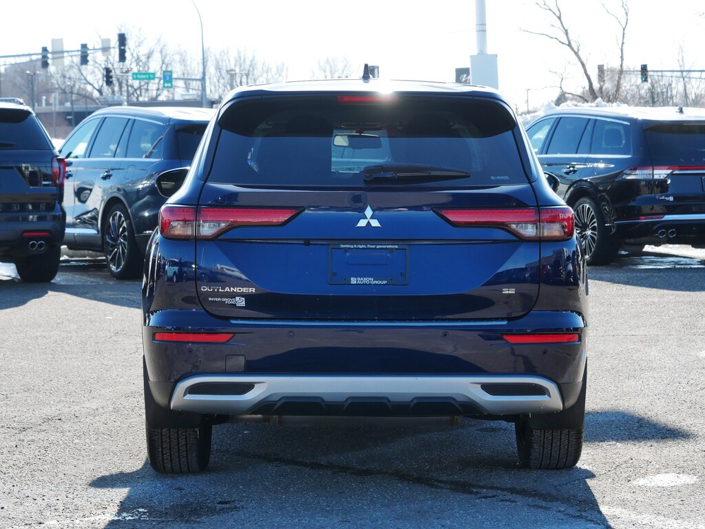 Used 2024 Mitsubishi Outlander SE SUV