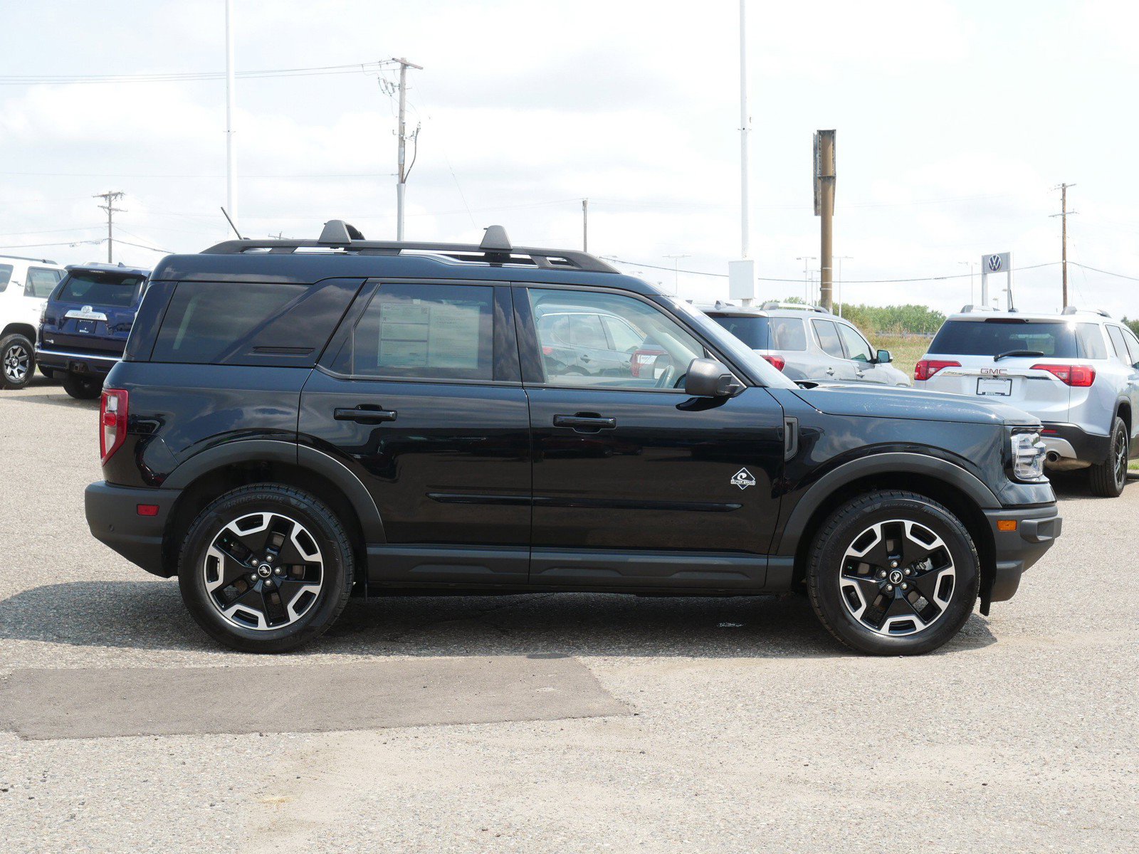 Used 2022 Ford Bronco Sport Outer Banks with VIN 3FMCR9C64NRD16589 for sale in Inver Grove Heights, Minnesota