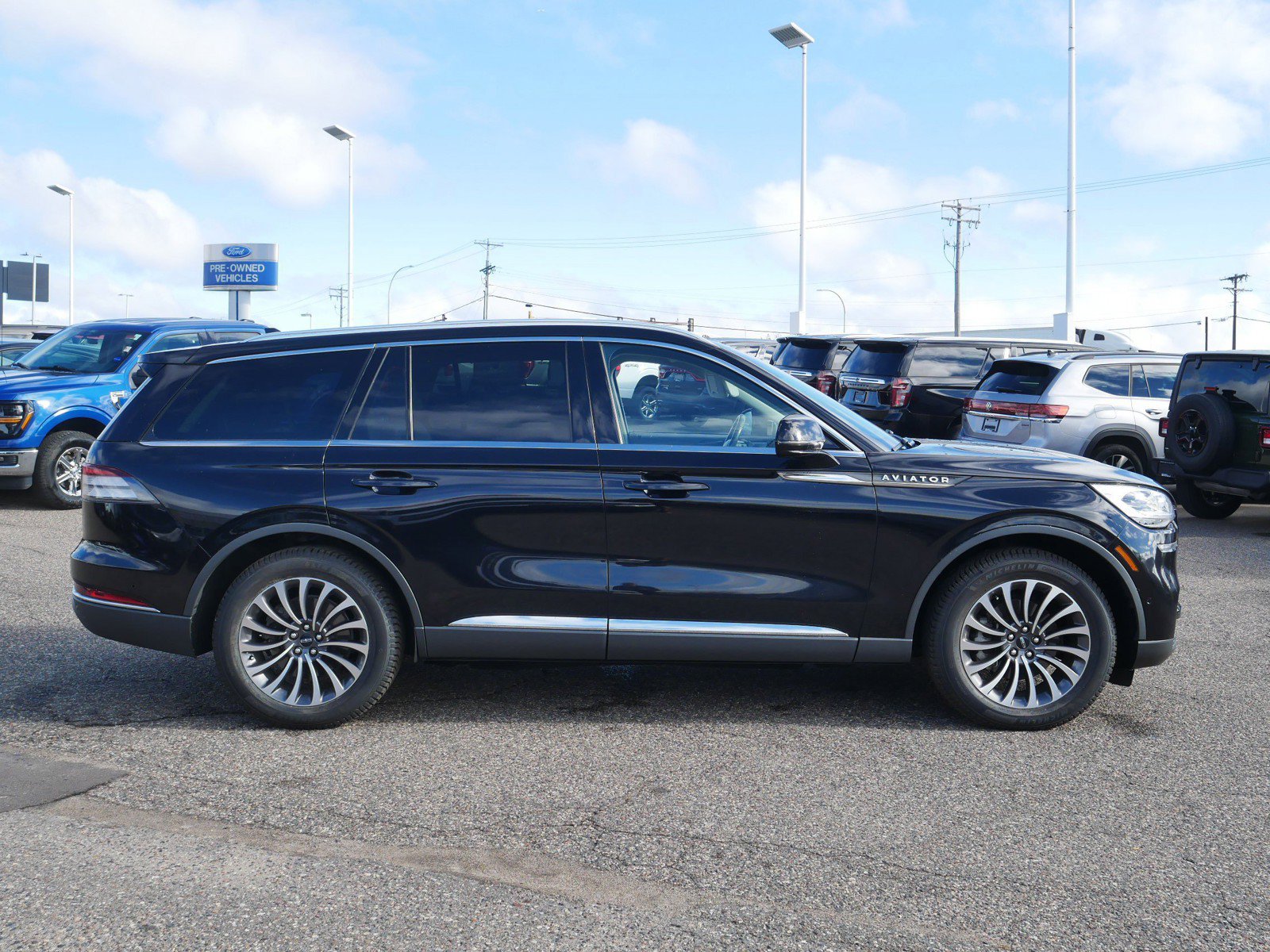 Used 2020 Lincoln Aviator Reserve with VIN 5LM5J7XC1LGL14448 for sale in Inver Grove Heights, Minnesota