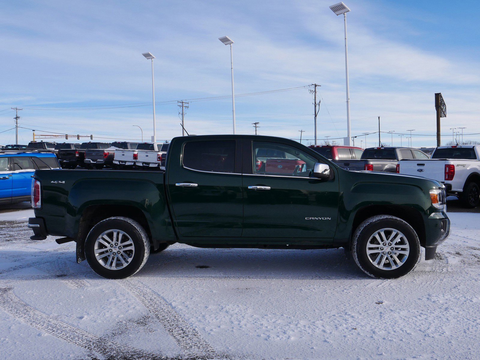 Used 2016 GMC Canyon SLT with VIN 1GTG6DE33G1283036 for sale in Inver Grove Heights, Minnesota