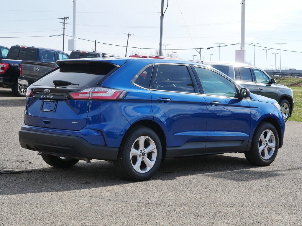Used 2024 Ford Edge SE SUV