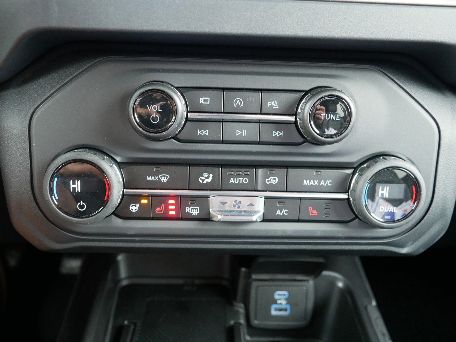 2025 Ford Bronco 4-Door Outer Banks - Photo 27