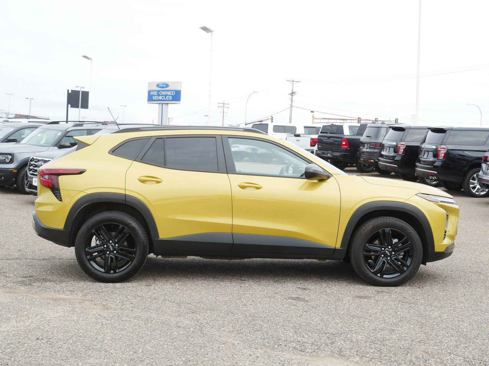 Used 2024 Chevrolet Trax Activ with VIN KL77LKE26RC122964 for sale in Inver Grove Heights, Minnesota
