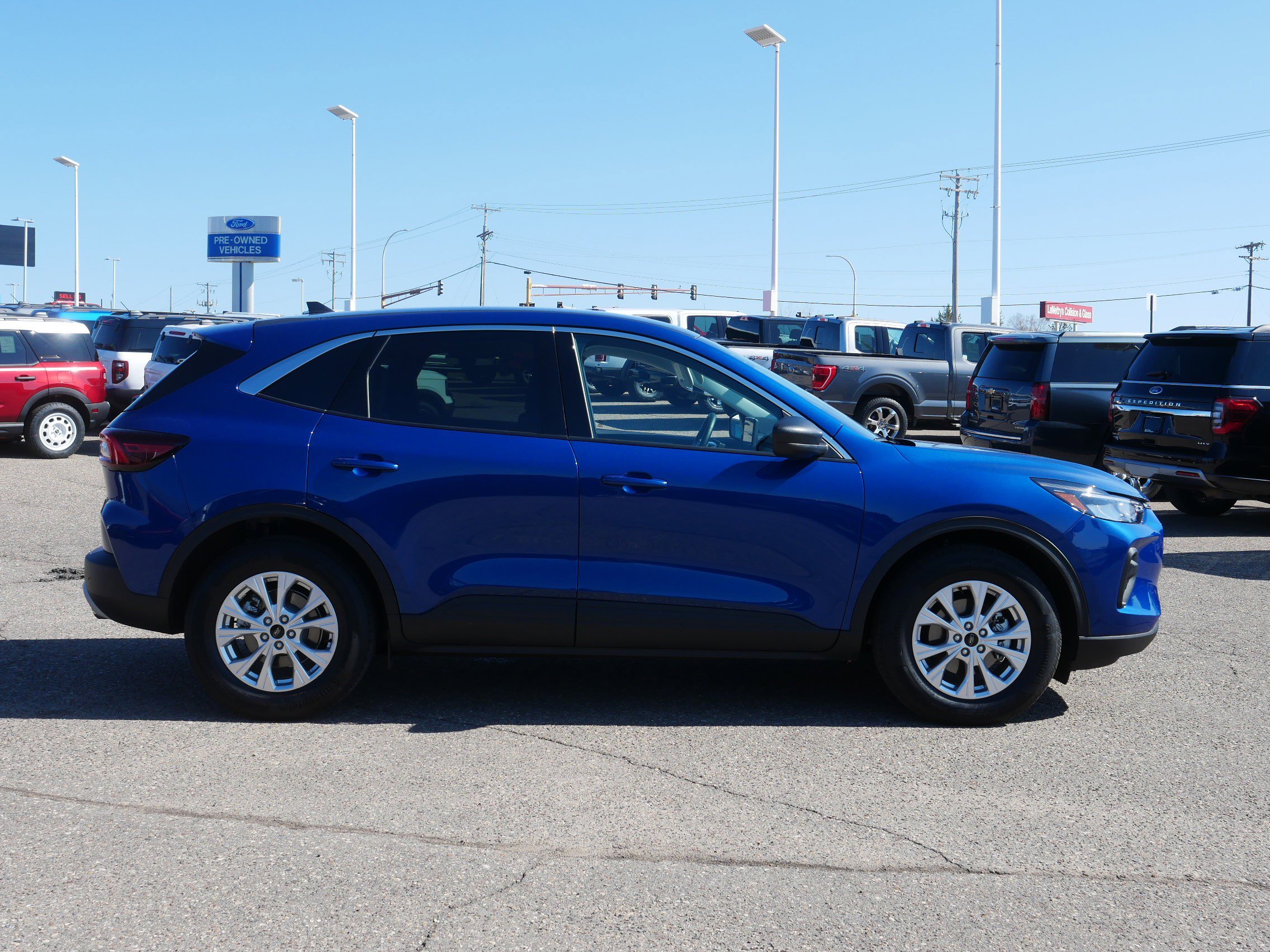 Used 2023 Ford Escape Active with VIN 1FMCU9GN1PUA75327 for sale in Inver Grove Heights, Minnesota