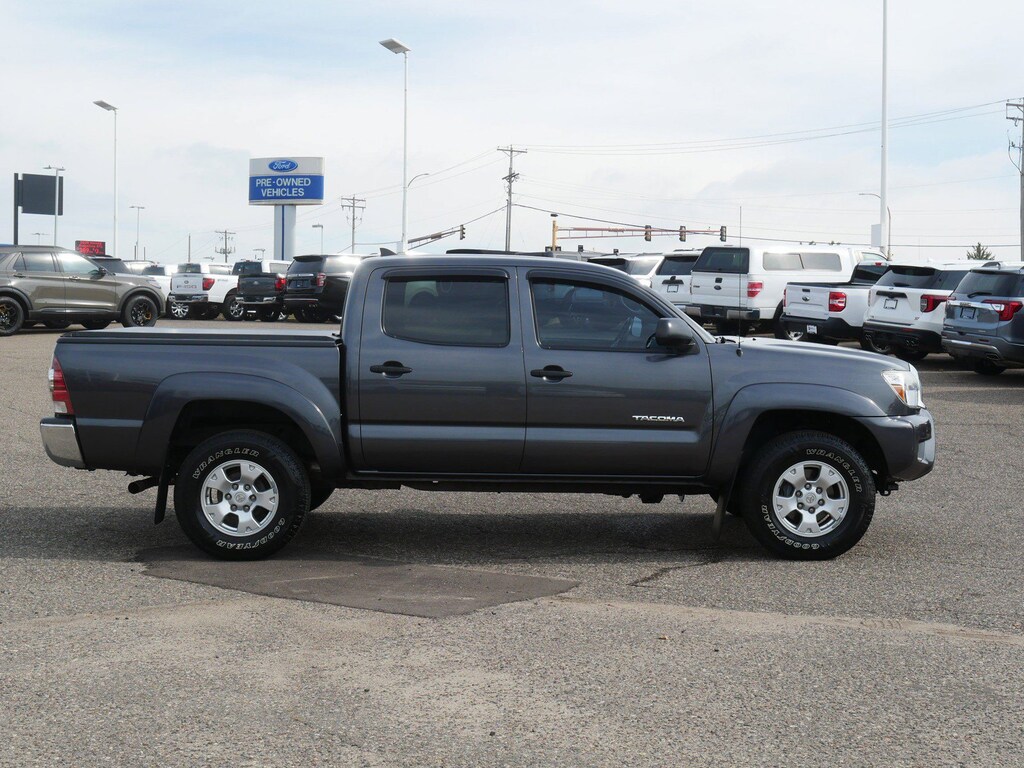 Used 2015 Toyota Tacoma Base Truck