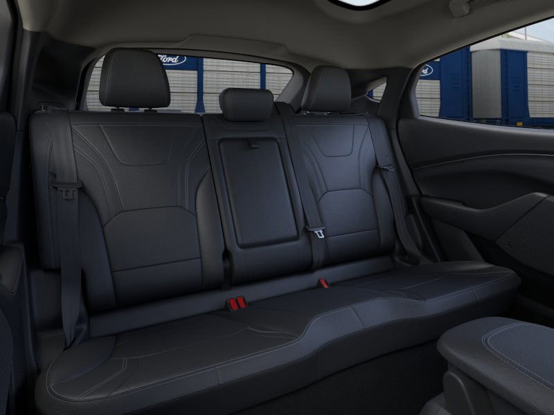 2026 Ford Mustang Mach-E Premium photo 4