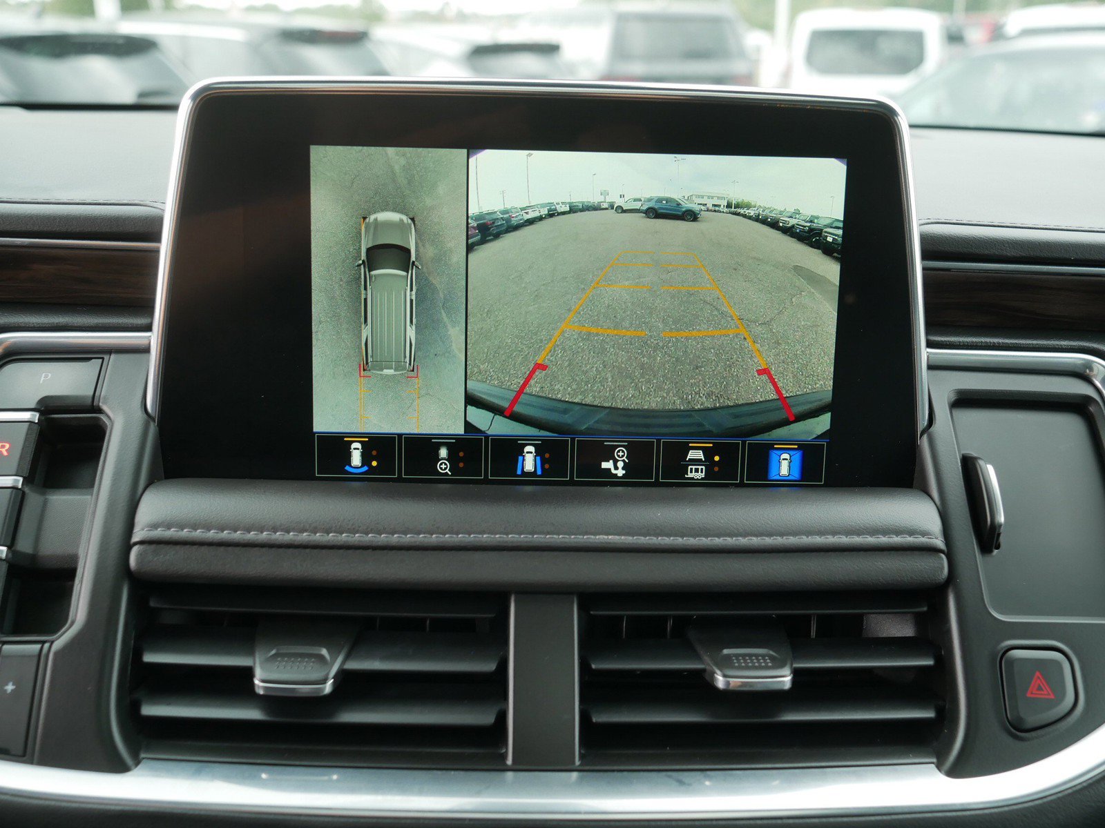 2022 Chevrolet Tahoe LT - Photo 30