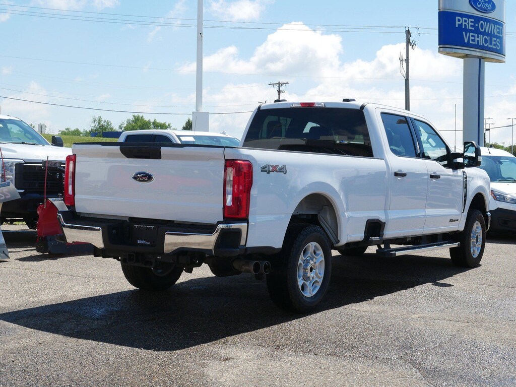 Used 2025 Ford F-250SD XLT Truck
