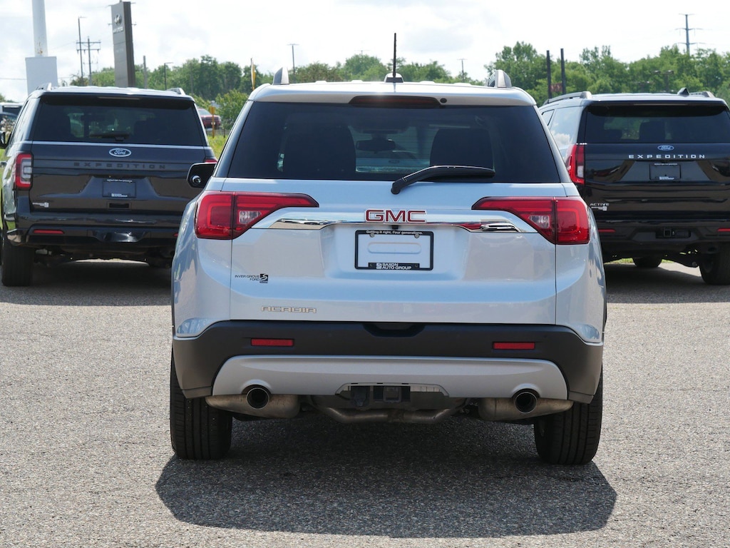 Used 2017 GMC Acadia SLE-2 SUV
