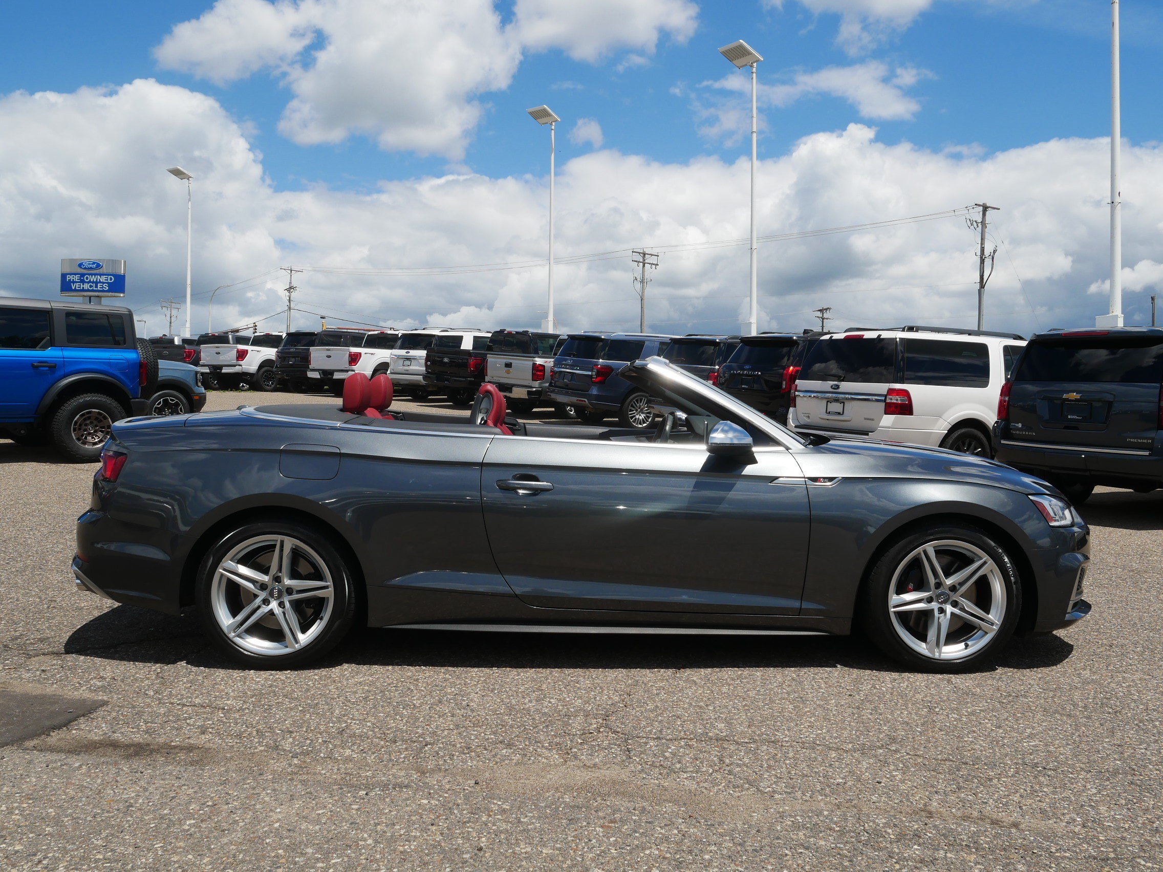 Used 2019 Audi S5 Cabriolet Premium Plus with VIN WAUY4GF59KN000634 for sale in Inver Grove Heights, Minnesota