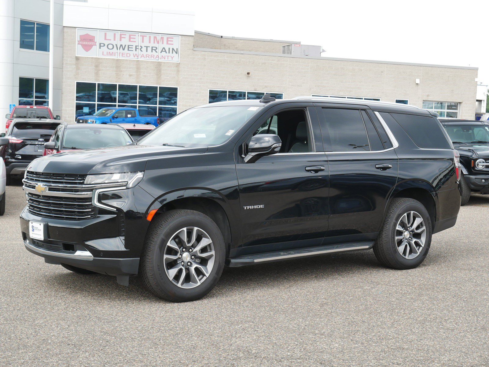 2022 Chevrolet Tahoe LT - Photo 4