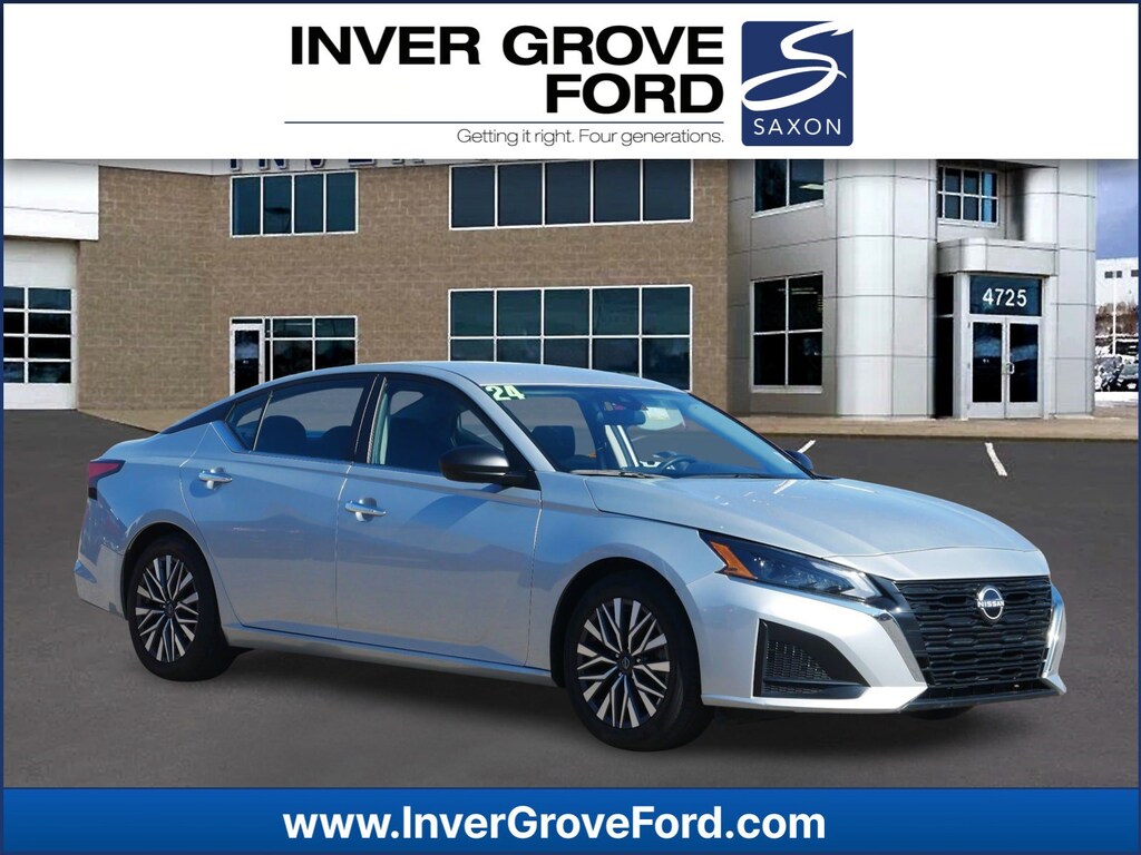 Used 2024 Nissan Altima 2.5 SV Sedan