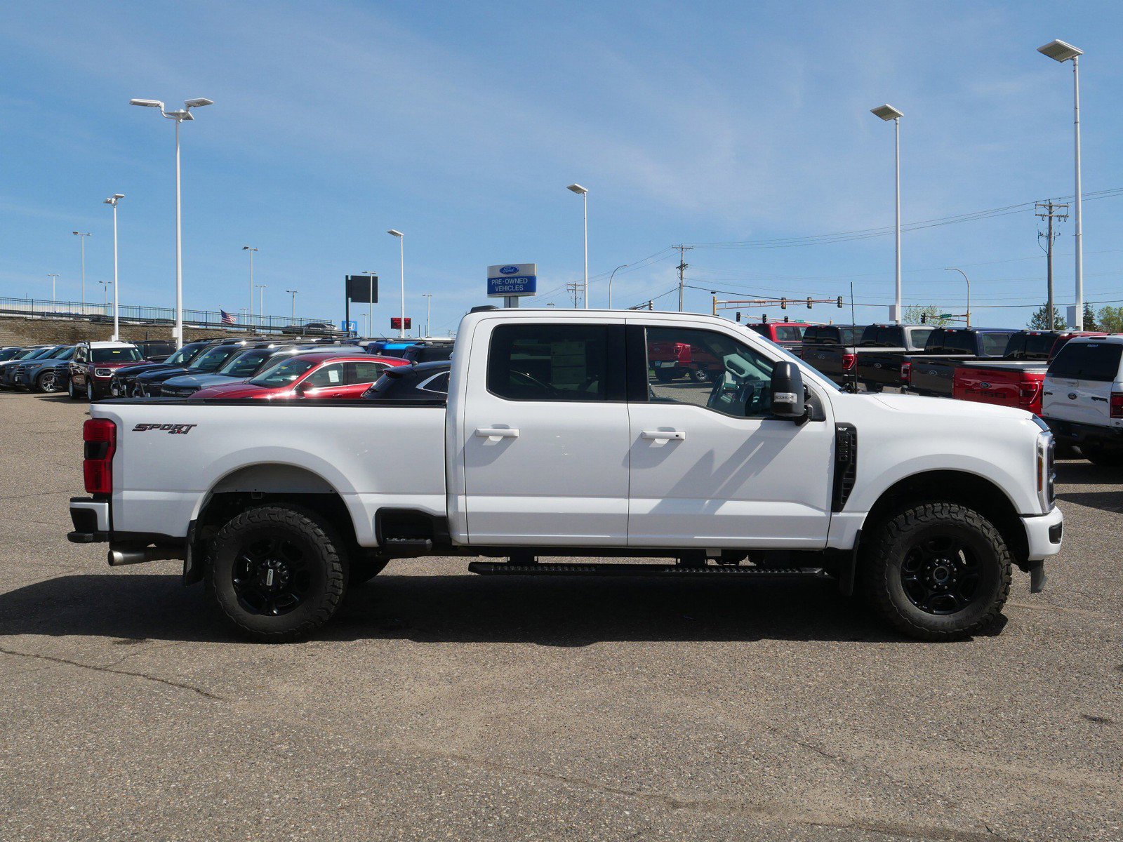Used 2024 Ford F-350 Super Duty XLT with VIN 1FT8W3BN8RED28360 for sale in Inver Grove Heights, Minnesota