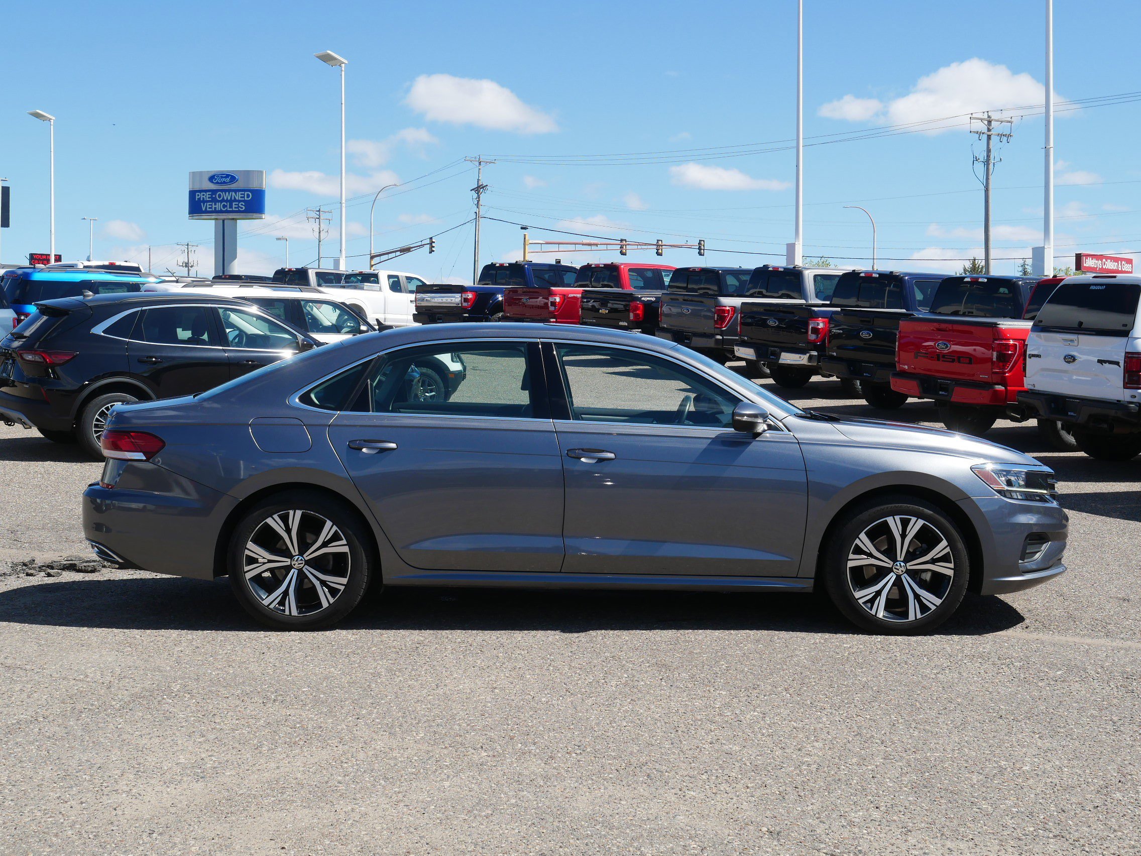 1VWSA7A33MC000406