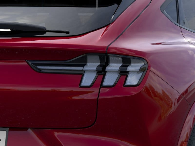 2025 Ford Mustang Mach-E GT - Photo 21