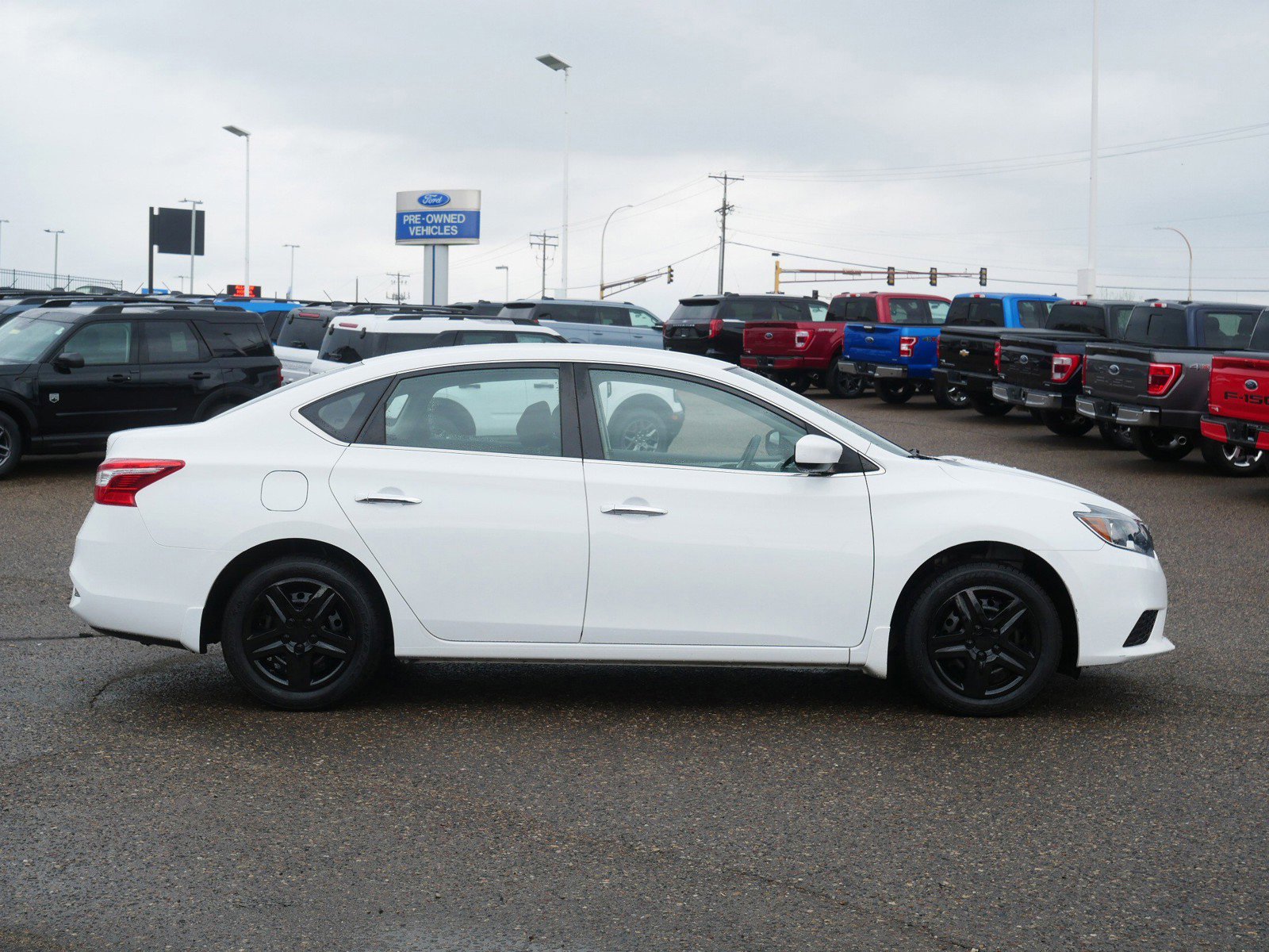 Used 2017 Nissan Sentra S with VIN 3N1AB7AP5HY265102 for sale in Inver Grove Heights, MN