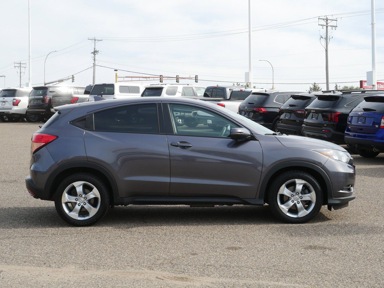 Used 2016 Honda HR-V EX with VIN 3CZRU6H51GM706409 for sale in Inver Grove Heights, Minnesota