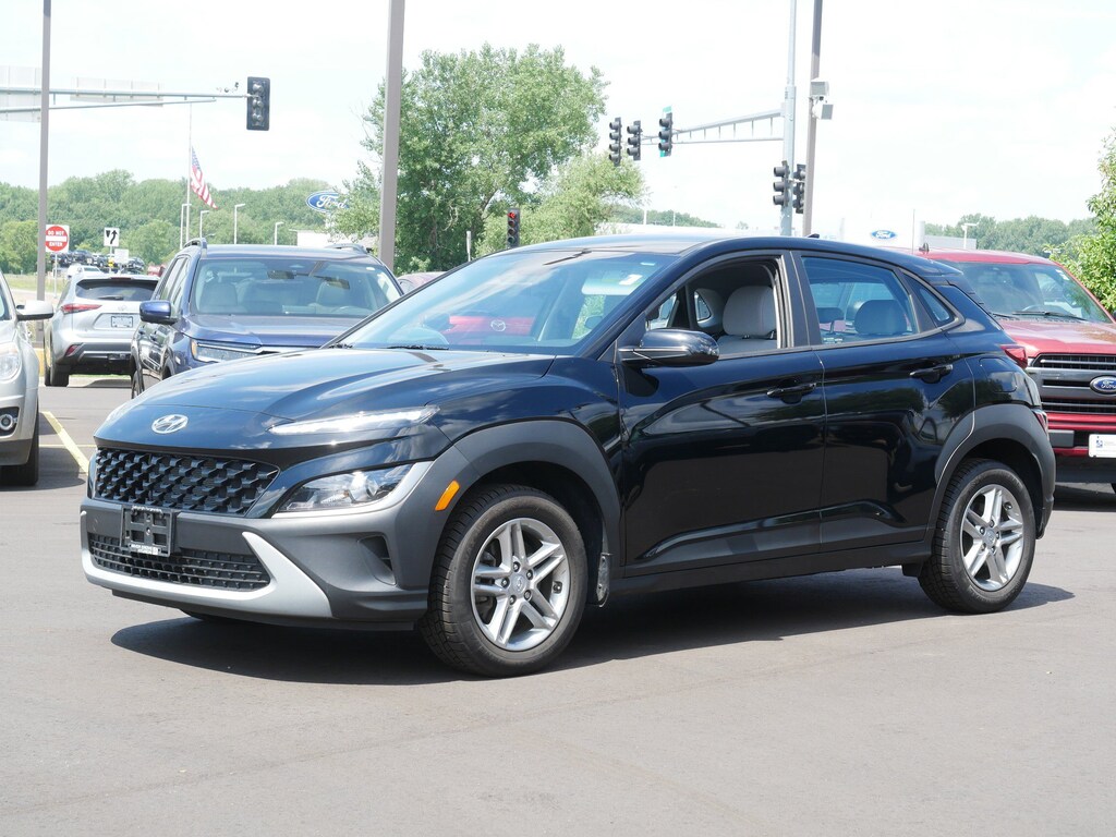 Used 2023 Hyundai Kona SE SUV