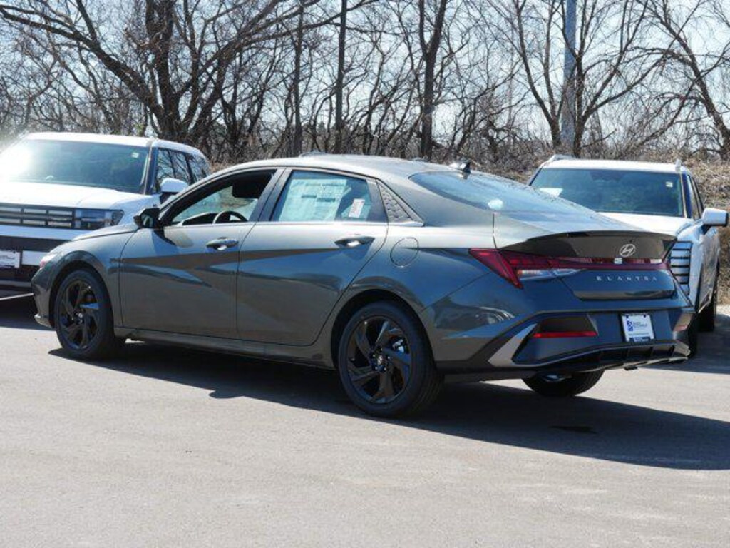 New 2026 Hyundai Elantra SEL Sport Premium Sedan