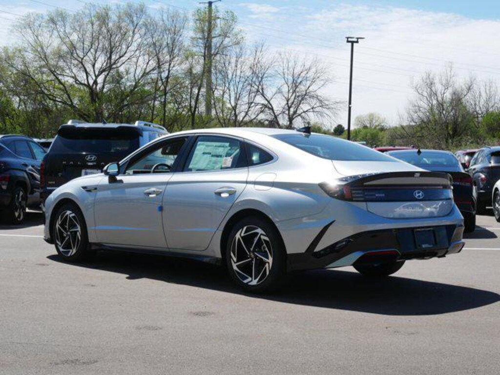 New 2026 Hyundai Sonata SEL Sport Sedan