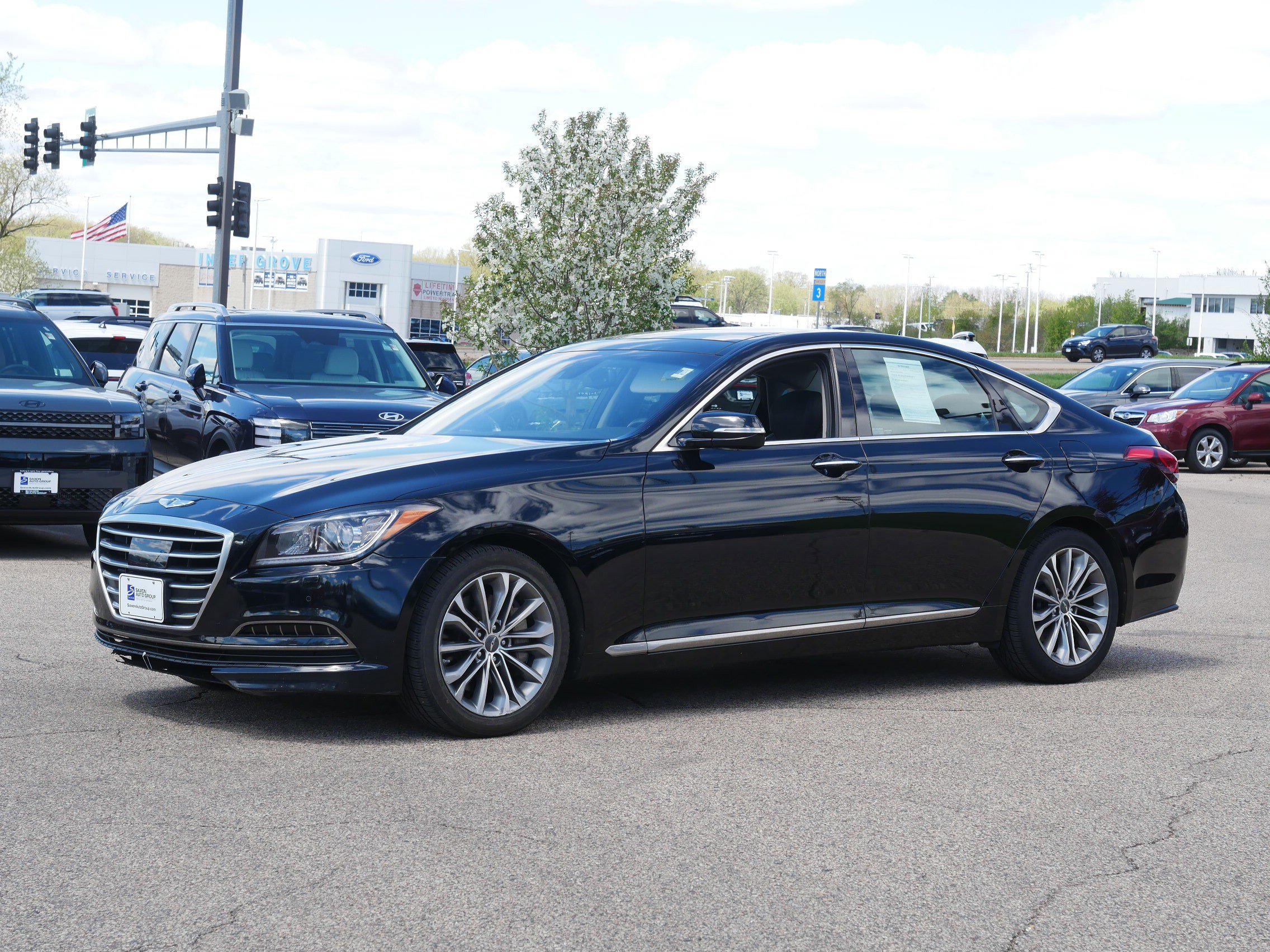 Used 2015 Hyundai Genesis Base with VIN KMHGN4JE8FU051597 for sale in Inver Grove Heights, Minnesota