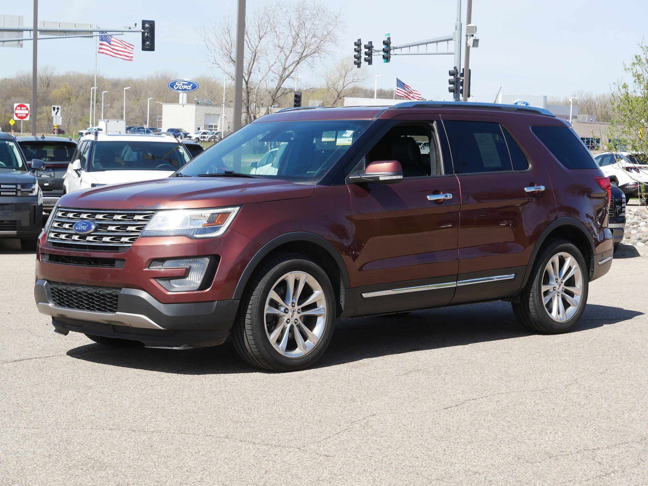 Used 2018 Ford Explorer Limited with VIN 1FM5K8F84JGB65601 for sale in Inver Grove Heights, Minnesota